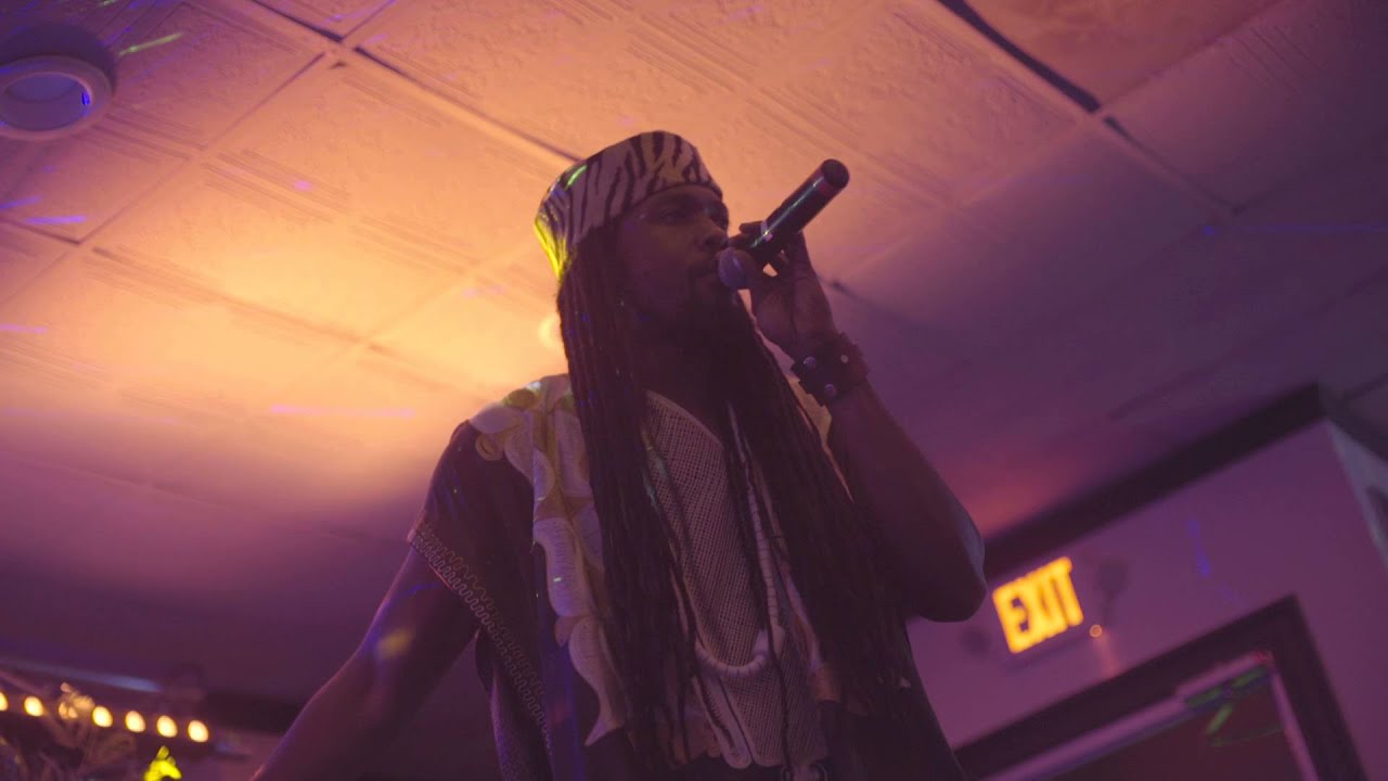 King MAS - Reason (Remix) LIVE @ VSTAR Lounge w/ Green Lion Crew