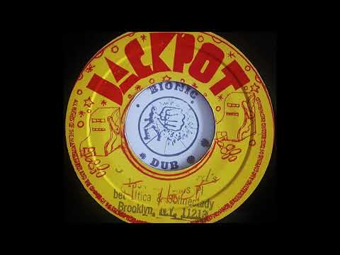 JOHN HOLT - The Clock