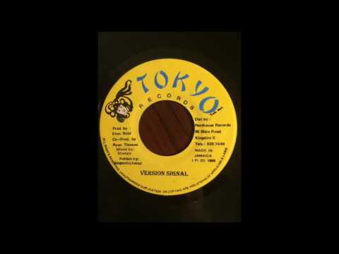 Signal Riddim Mix (Tokyo Records, 1996)