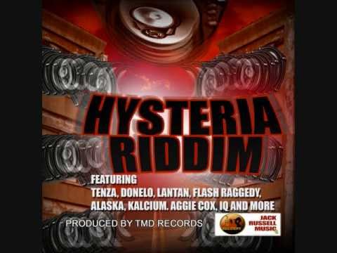 IQ - Simple N Clean (Hysteria Riddim 2012) *High Quality*