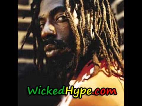 Buju Banton - Whine Up And Gwaan