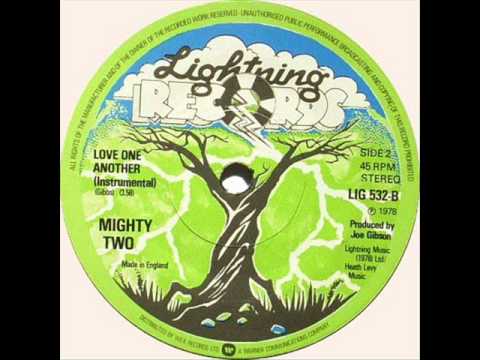 ALTHEA & DONNA - Love One Another + Dub