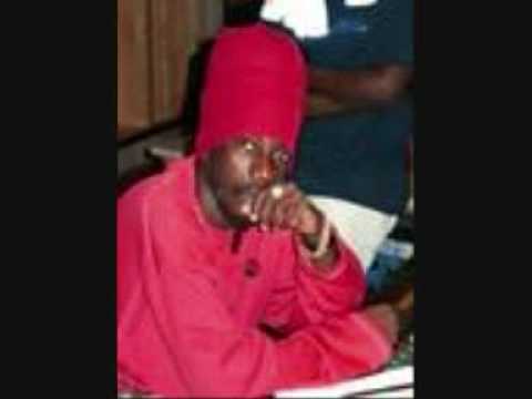 SIZZLA - LION FI ROAR