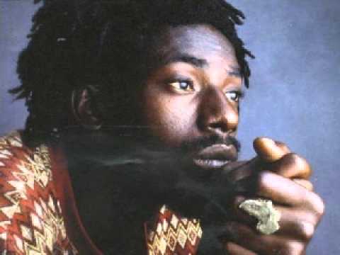 Buju Banton - Love in the city