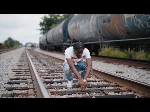 Tenae, YGR - Don’t Trust (Official music Video)