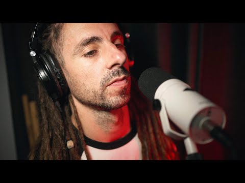 Dougy - Lyrics Machine (Official Video)