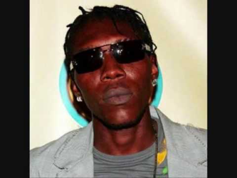 Vybz Kartel - Nuh Fraid (Neva Scared) (Nuh Fear Riddim 2009)