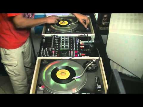 Java Riddim 2003 - Selecta Douroots