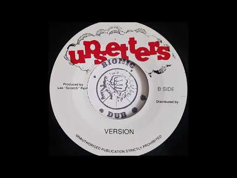 LEE PERRY - Dreadlocks In Moonlight [1977]