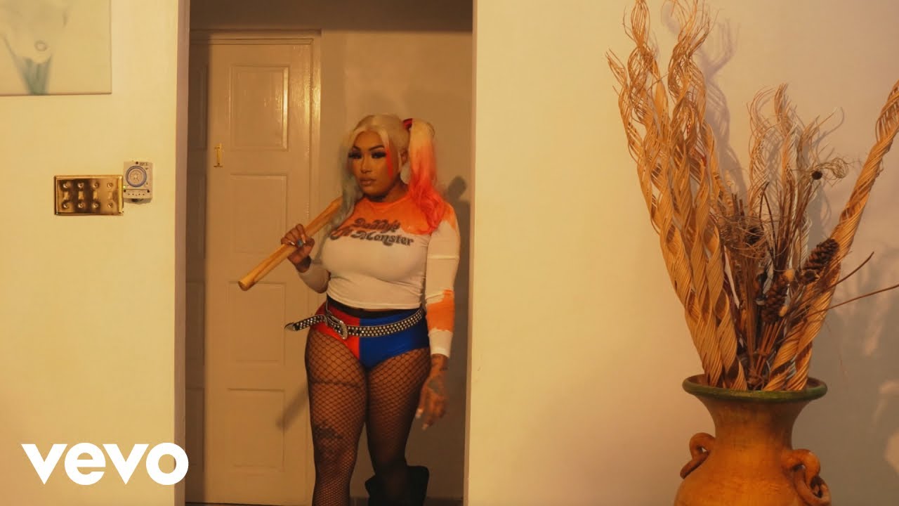 Shauna Controlla - Badman Fantasy (Official Music Video)