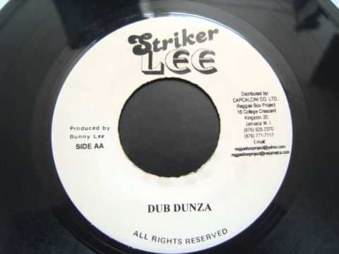 Johnny Clarke - Blood Dunza