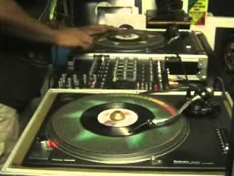 city life riddim 2001 - selecta douroots