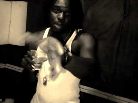 T&#039;Nez - Nuh Fraid (Youtube Video) Pitch Black Riddim - June 2011