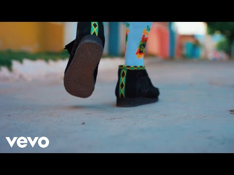 Neily Blnz - Bad Clarks (Official Music Video)