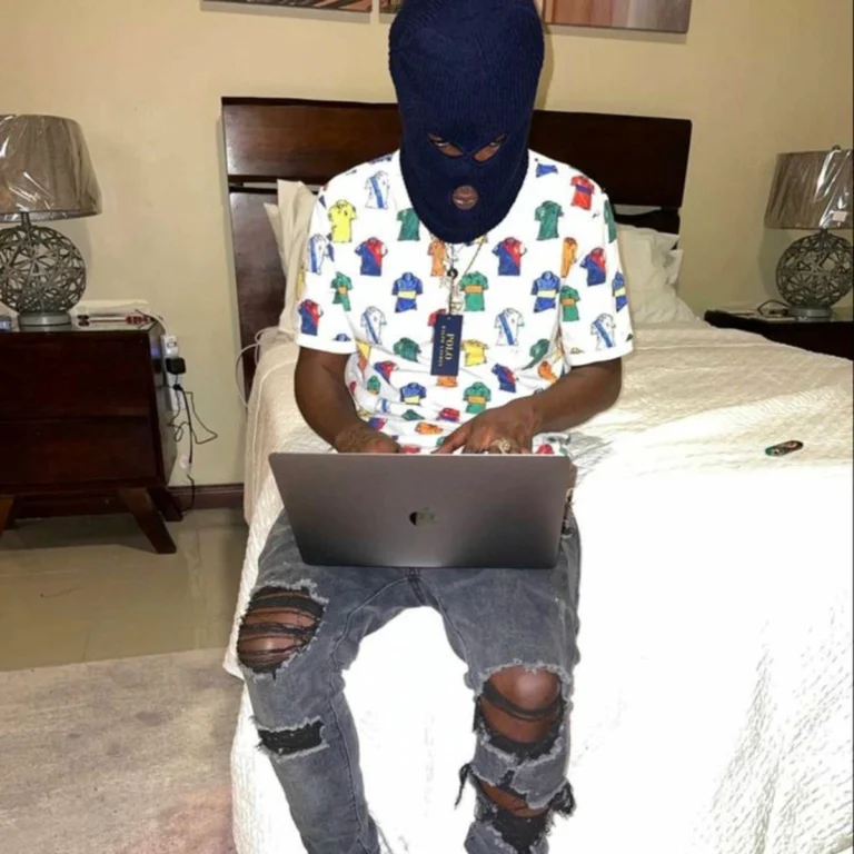 1Biggs Don Ft. Alien Jackson – Dunce Funds 1biggs Don Ft. Alien Jackson - Dunce Funds