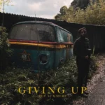 Roe Summerz – Giving Up