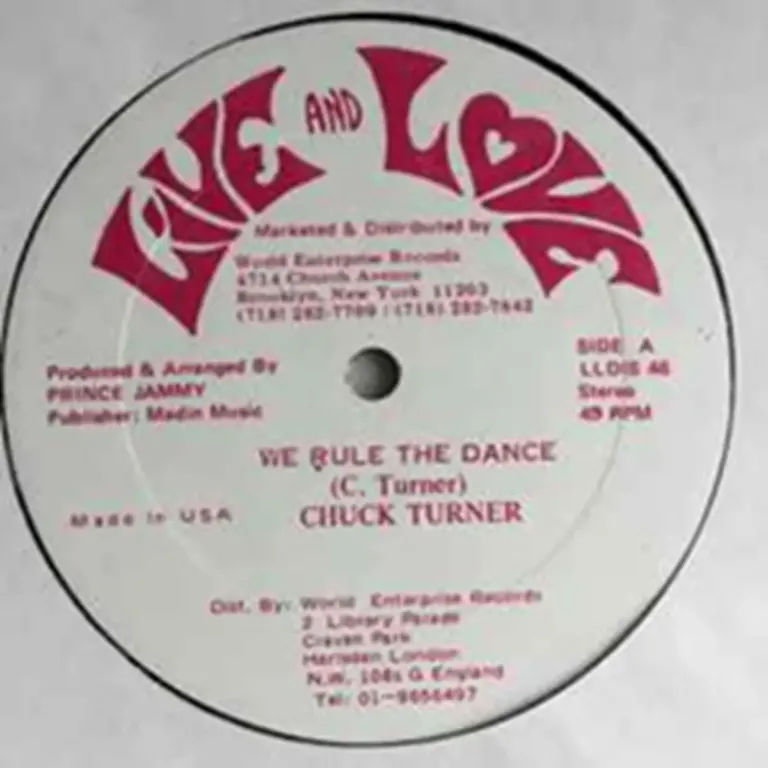 We Rule The Dance Riddim - Live, Love